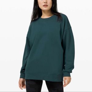 Perfectly Oversized Crew Submarine size 4